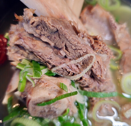 [이 맛] 한국인의 보양식 '갈비탕'...600년 전통의 깊은 맛과 영양
