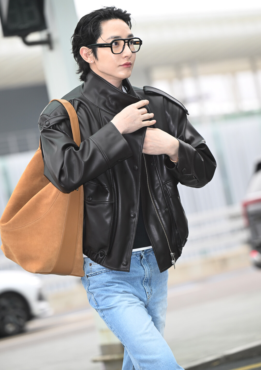 이수혁, 공항서도 빛나는 