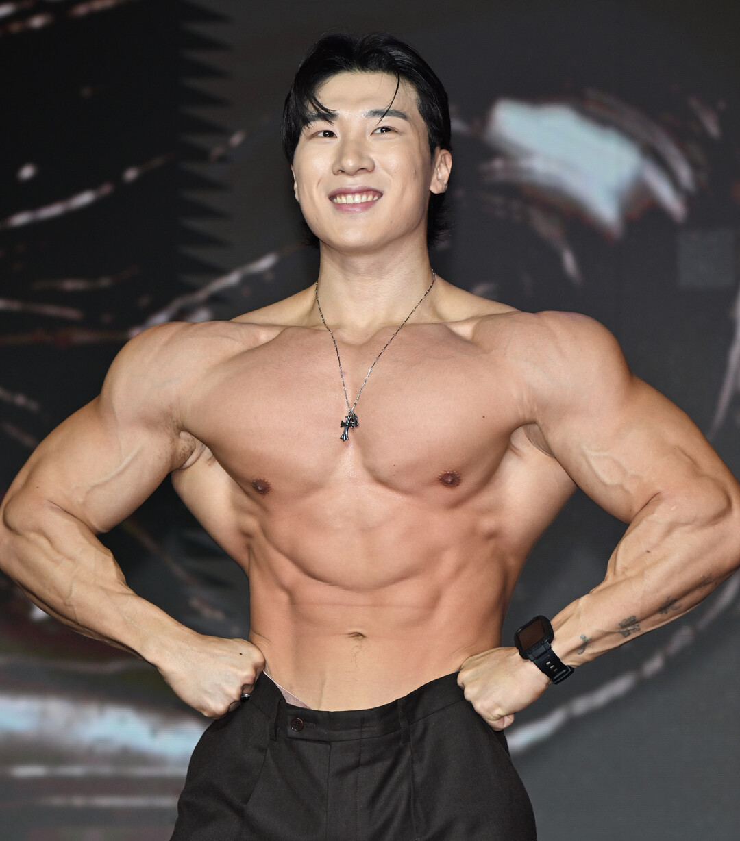 [NPC쇼맨] 우형재 IFBB 프로, 헤라클레스의 재림!