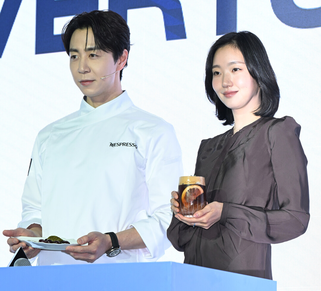 김고은·손종원, 네스프레소 