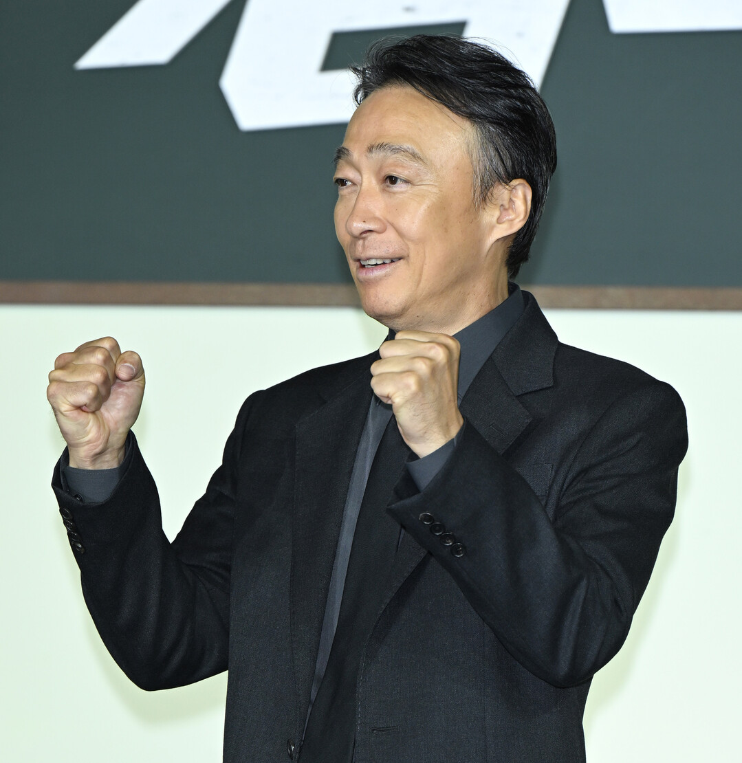 이성민,