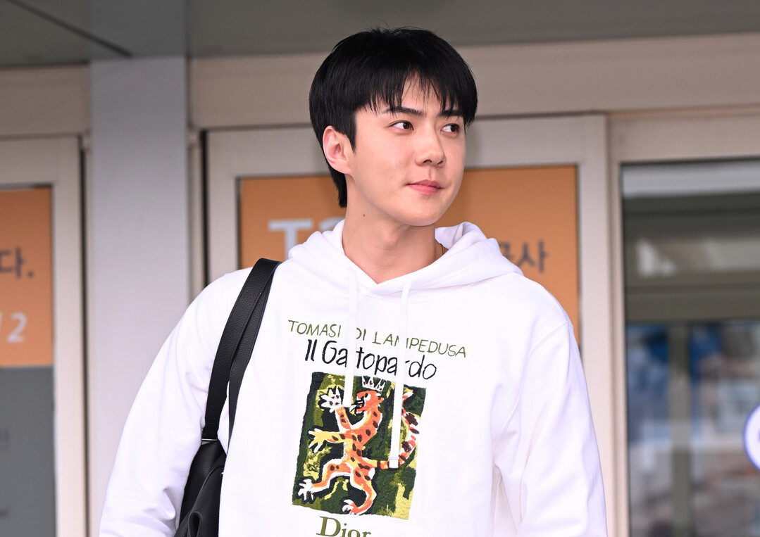 EXO 세훈, 방콕行 공항패션…잘생김! [포토]