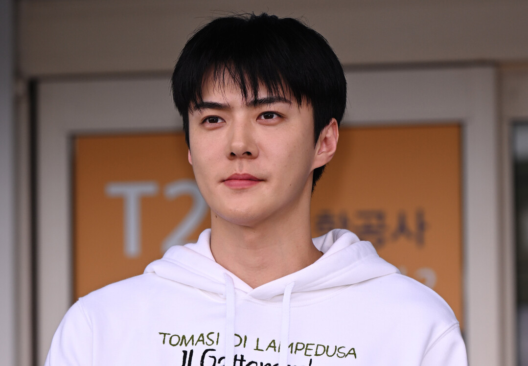 EXO 세훈, 방콕行 공항패션…조각이네! [포토]