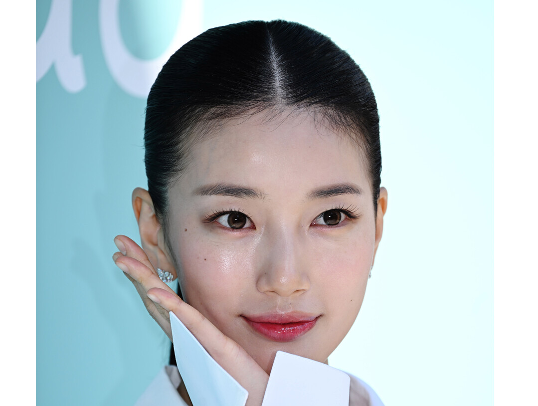 수지, 경호원 45명이 지켜낸 