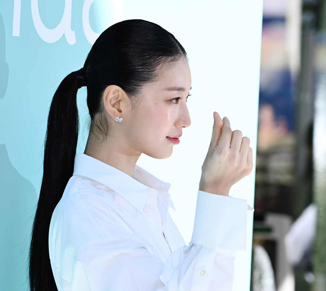 수지, 경호원 45명이 지켜낸 